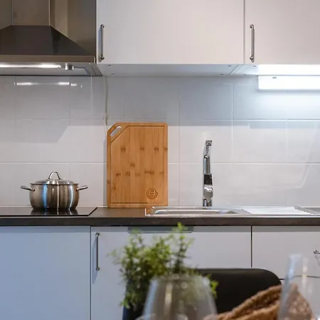 T Lameroentje - Cosy With Outside Terrace Apartment *